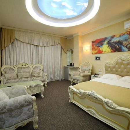 Agava Tbilisi Hotel Ngoại thất bức ảnh
