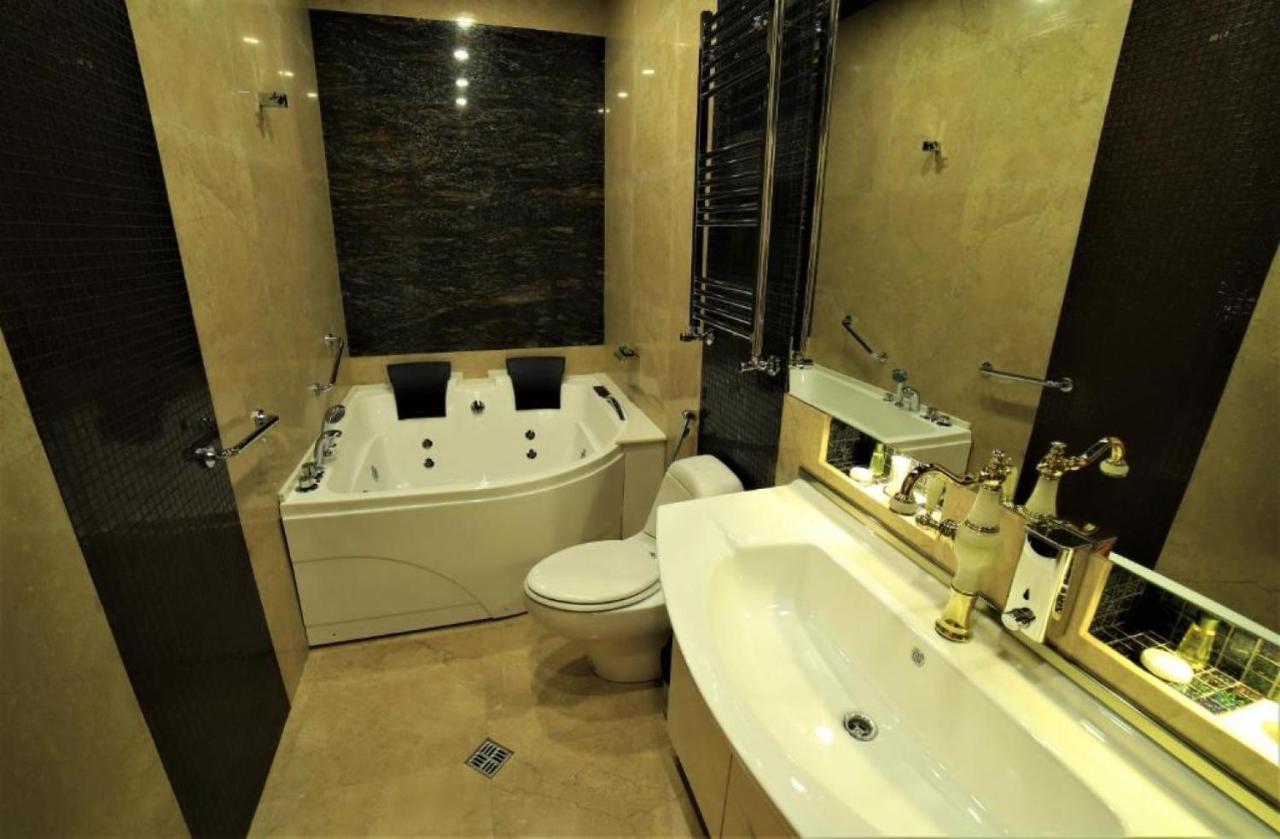 Agava Tbilisi Hotel Ngoại thất bức ảnh