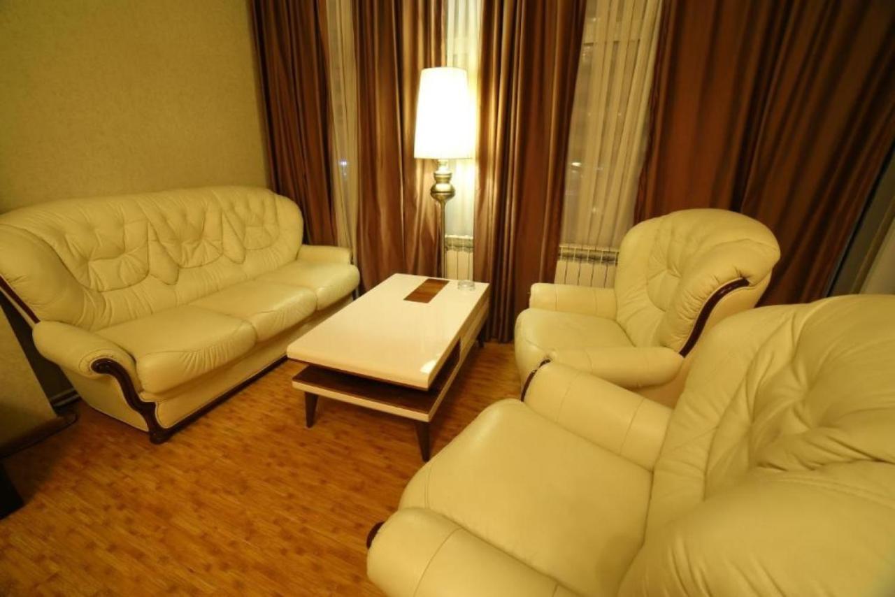 Agava Tbilisi Hotel Ngoại thất bức ảnh