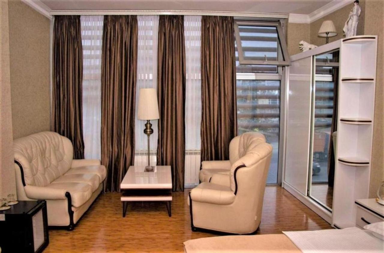 Agava Tbilisi Hotel Ngoại thất bức ảnh